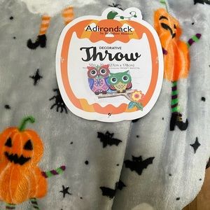 Adirondack By Berkshire Halloween Ghost and Pumpkin Throw
